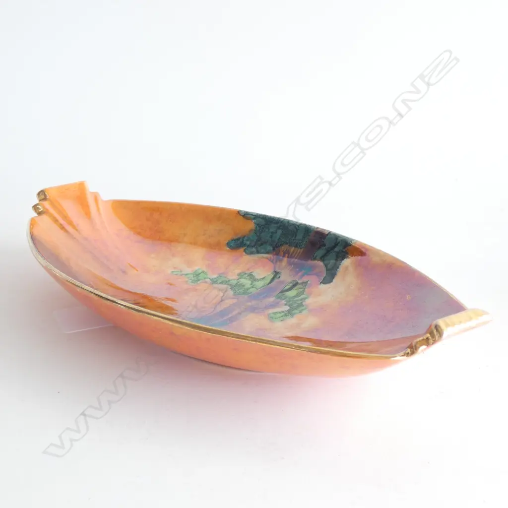 A Carlton ware lustre tray "Rabbits at Dusk" pattern Image 1++